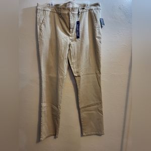 { Celebrity pink} 20 NWT